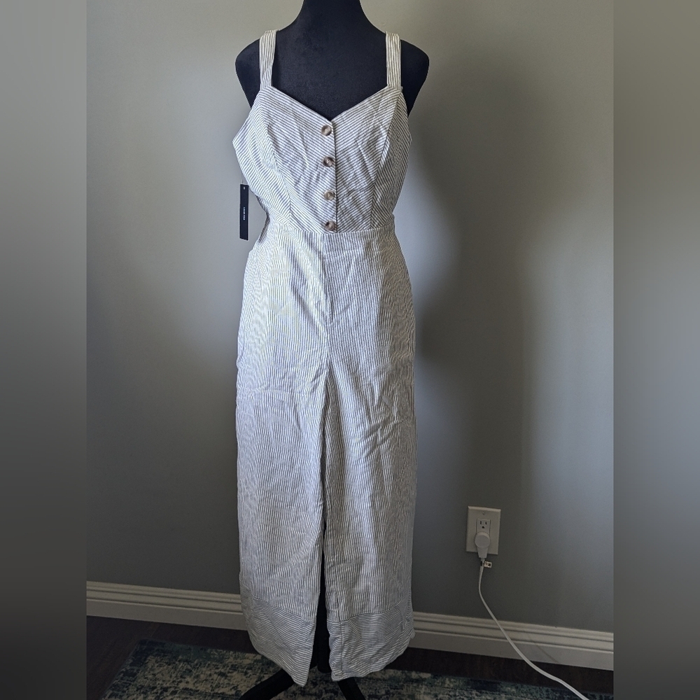 White Striped Jumpsuit - Picture 5 of 6